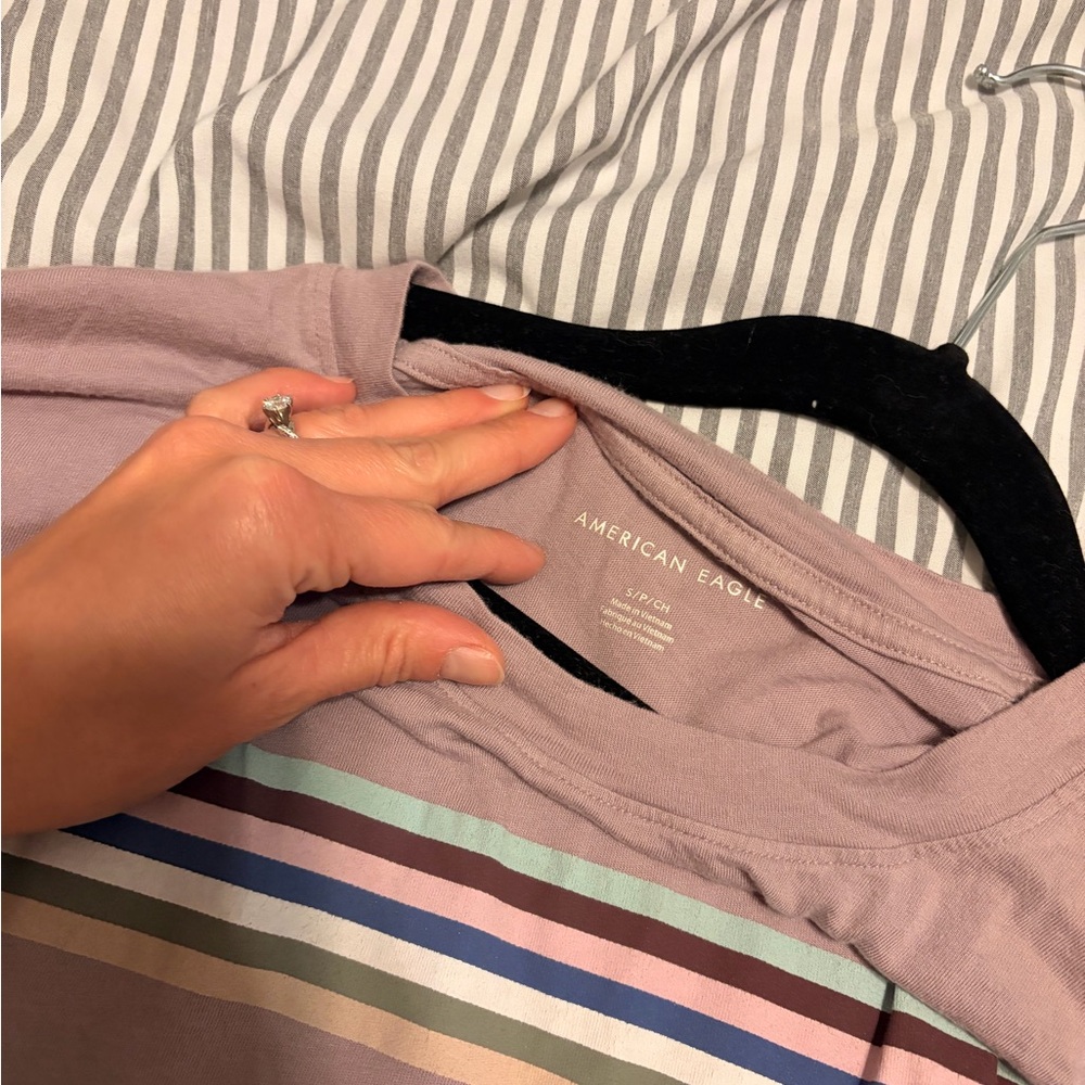 American Eagle Striped cropped long sleeve T-Shirt